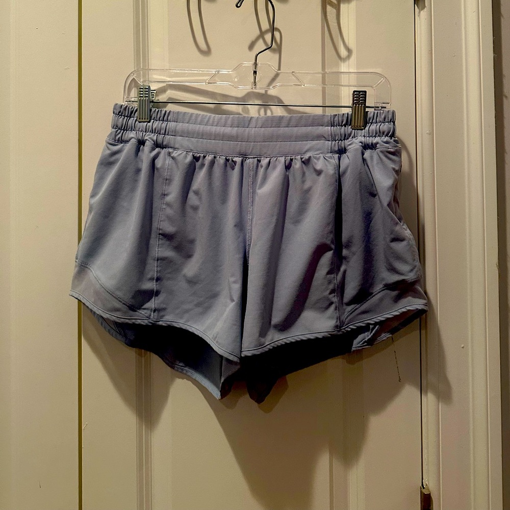 Lululemon Hotty Hot Short (4.0 inseam)